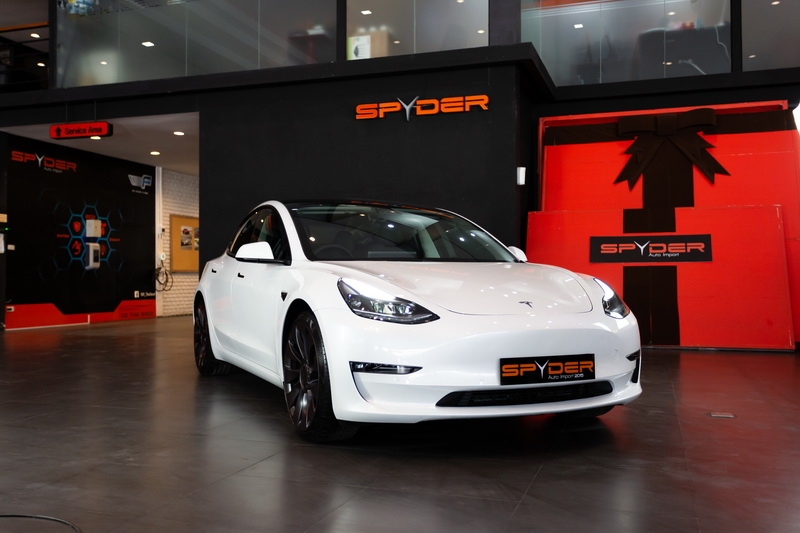 Tesla model deals 3 2021 white